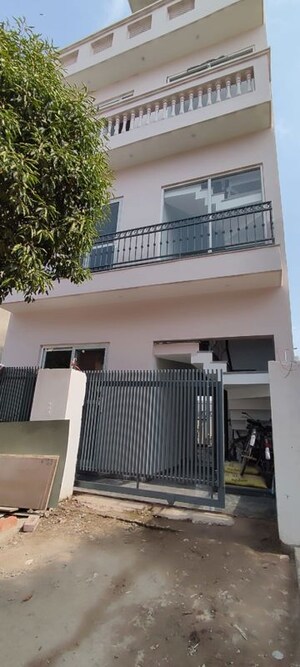 6 BHK Independent House For Sale in GMADA Eco City, North Mullanpur