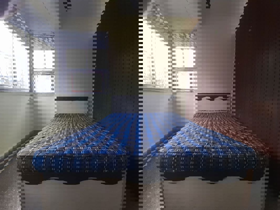 Bedroom in 1 BHK Apartment at Malad West – for Rent