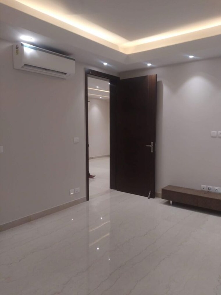 Room, ardee-city 3 Bedroom 1950 Sq.Ft. Builder Floor In Sector 52 Gurgaon 10168317