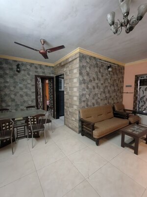 2 BHK Apartment For Rent in Kores Nakshatra, Vartak Nagar