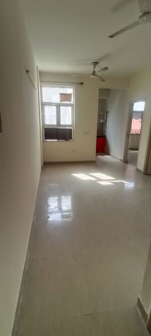 Room in 2 BHK Apartment at Shree Vardhman Mantra, Sector 67 – for Rent