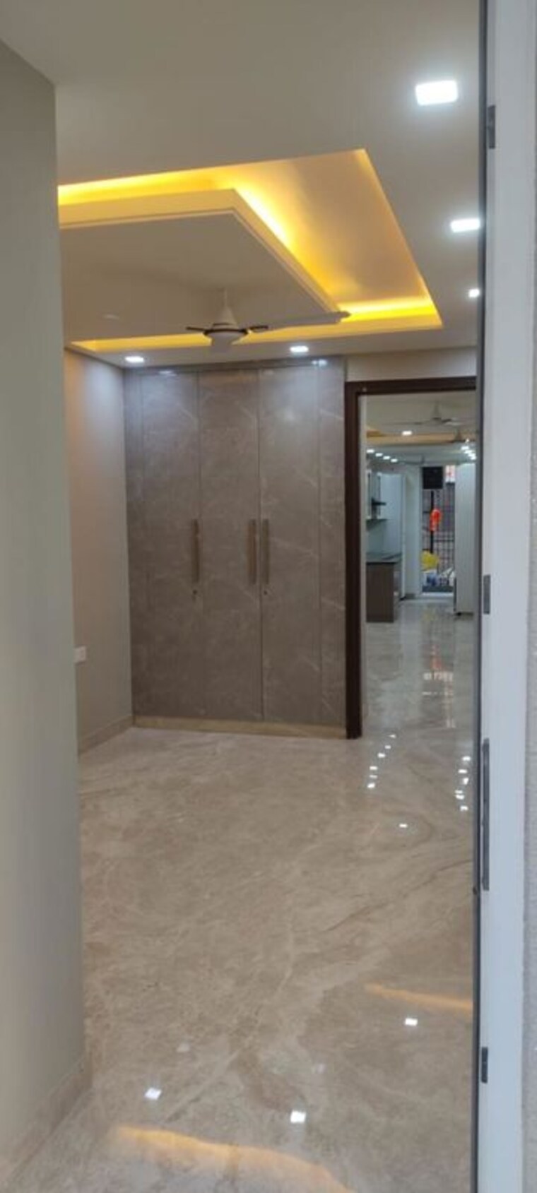 Room, east of kailash 3 Bedroom 1350 Sq.Ft. Builder Floor In East Of Kailash Delhi 10168360