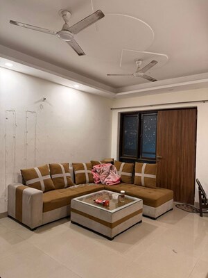 Living Room in 2 BHK Builder Floor at Sector 46 – for Rent