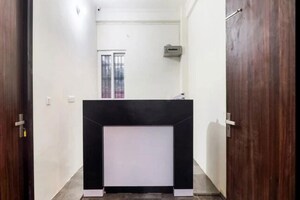 Kitchen in 6+ BHK Independent House at Gomti Nagar – for Rent