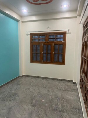 Room in 2 BHK Apartment at Rishita Manhattan, Gomti Nagar – for Rent
