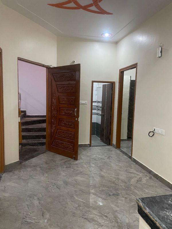 2 BHK Apartment For Rent in Rishita Manhattan