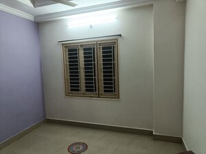 Room in 3 BHK Apartment at Indu Arcade Puppalaguda, Puppalaguda – for Rent