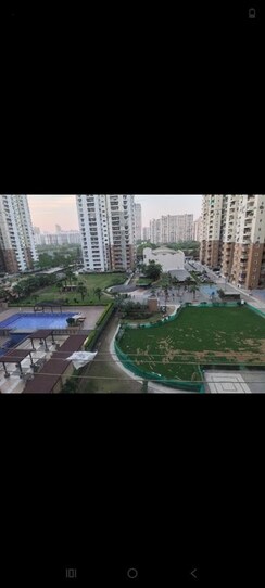 2.5 BHK + Study Room Apartment For Rent in Nimbus The Hyde park