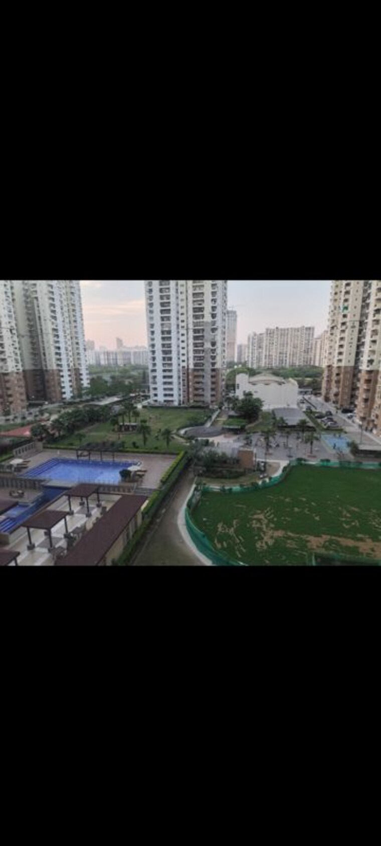 Swimming Pool, nimbus-the-hyde-park 2.5 Bedroom 1110 Sq.Ft. Apartment In Sector 78 Noida 10168437