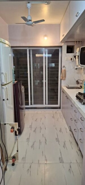 Room in 2 BHK Apartment at Royal Palm Island Villa, Goregaon East – for Rent