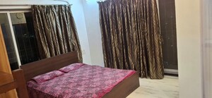 Room in 2 BHK Apartment at Royal Palm Island Villa, Goregaon East – for Rent