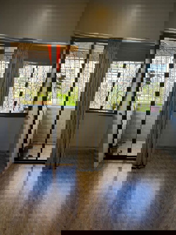 1 BHK 450 Sq.Ft. Apartment in Juhu Abhishek Chs Ltd