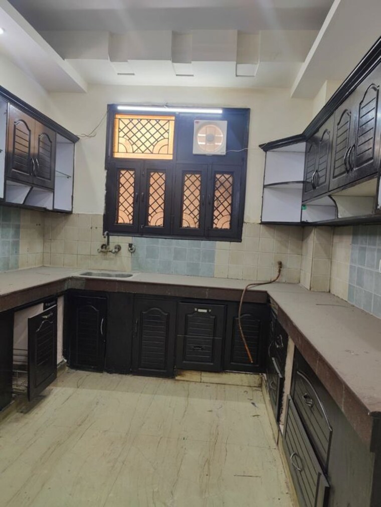 Kitchen, niti khand i 3 Bedroom 1205 Sq.Ft. Builder Floor In Niti Khand I Ghaziabad 10168451