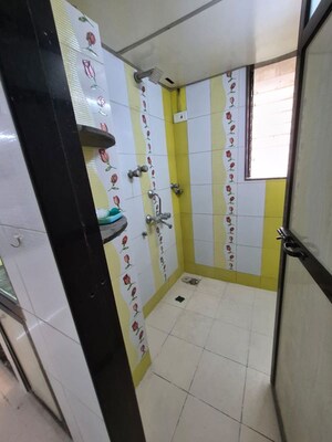Master Bedroom in 1 BHK Apartment at Andheri West – for Rent