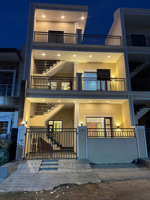 4 BHK + Pooja Room,Servant Room,Study Room,Extra Room Independent House For Rent in Kharar