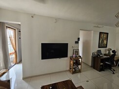 2 BHK Apartment For Rent in Paras Prasanna Paradise