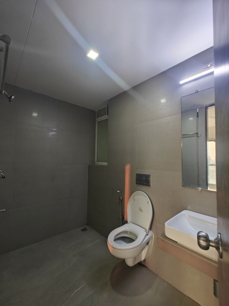 Bathroom, akshar-alvario 3 Bedroom 1650 Sq.Ft. Apartment In Seawoods Navi Mumbai 10168482