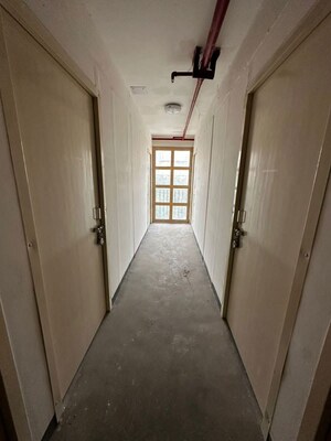 Building Lobby in Studio Apartment at DLF The Camellias, Sector 42 – for Sale