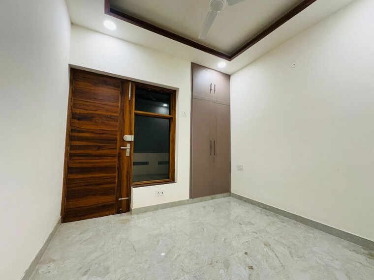 Room, rps-palm-drive 3 Bedroom 1100 Sq.Ft. Builder Floor In Sector 88 Faridabad 10168507