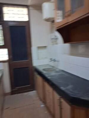 Kitchen in 2.5 BHK Builder Floor at Unitech South City II, Sector 50 – for Rent