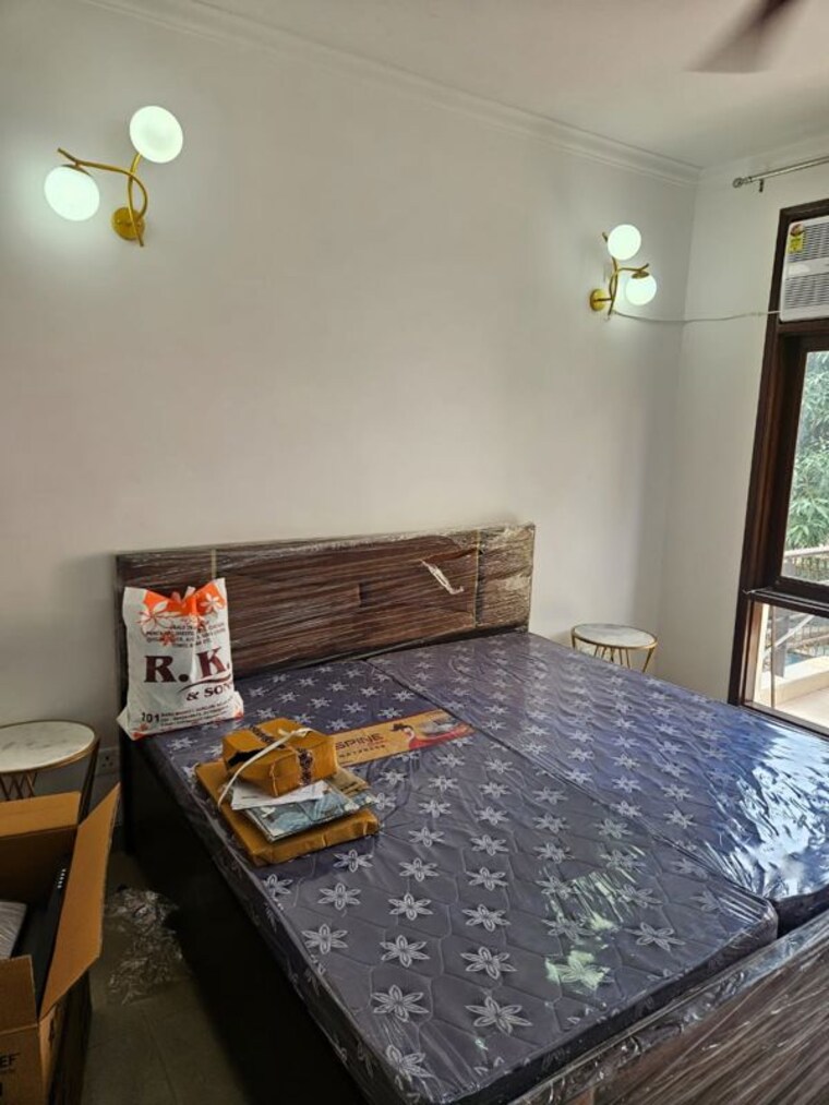 Bedroom, ss-mayfield-gardens 3 Bedroom 1500 Sq.Ft. Builder Floor In Sector 51 Gurgaon 10166323