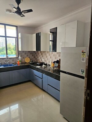 Kitchen in 3 BHK Builder Floor at SS Mayfield Gardens, Sector 51 – for Rent