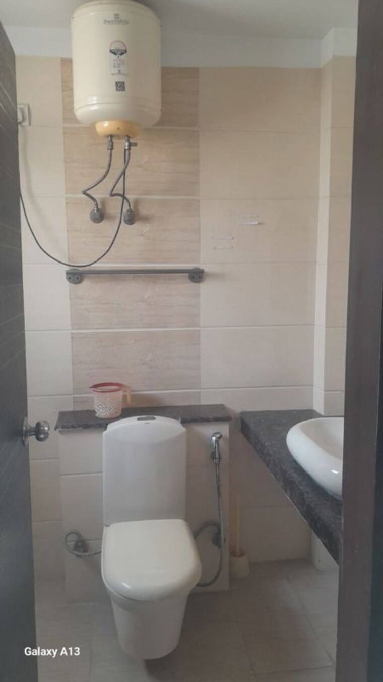 Master Bedroom, ss-mayfield-gardens 3 Bedroom 1580 Sq.Ft. Builder Floor In Sector 51 Gurgaon 10157623