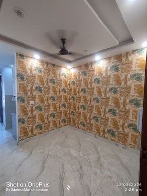 Room in 1 BHK Builder Floor at Dwarka Mor – for Rent