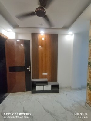 Bedroom in 1 BHK Builder Floor at Dwarka Mor – for Rent