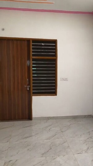 Room in 4 BHK Independent House at Adarsh Nagar – for Sale