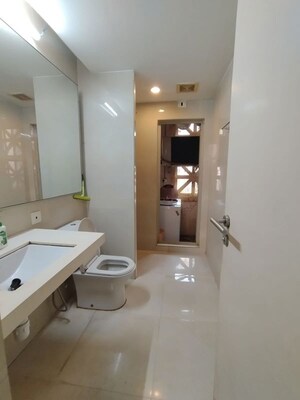 Bathroom in 2 BHK Apartment at Hiranandani Meadows, Manpada – for Rent