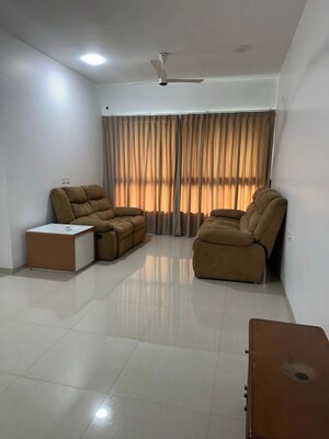 Living Room in 2.5 BHK Apartment at Landmark Building Bandra West, Bandra West – for Rent