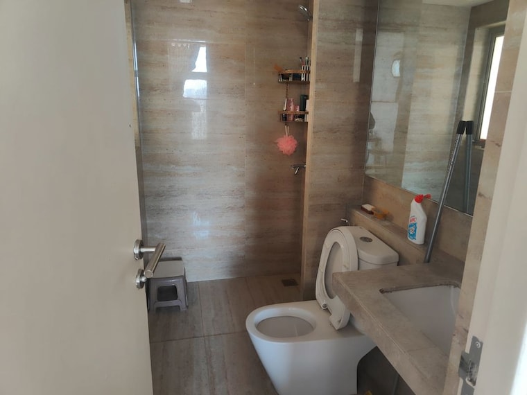 Bathroom, landmark-building-bandra-west 2.5 Bedroom 1423 Sq.Ft. Apartment In Bandra West Mumbai 10168538