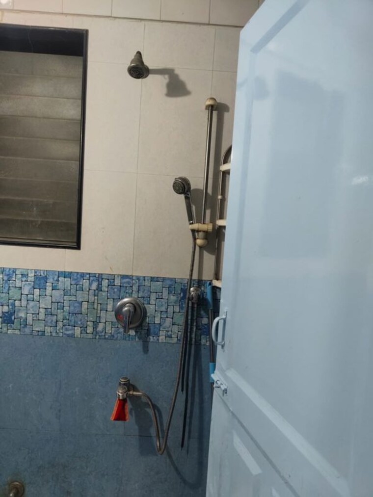 Bathroom, daulat-chs 1 Bedroom 523 Sq.Ft. Apartment In Borivali East Mumbai 10168550