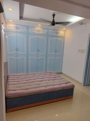 Bedroom in 1 BHK Apartment at Daulat CHS, Borivali East – for Rent