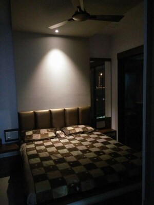 Bedroom in 1 BHK Apartment at Daulat CHS, Borivali East – for Rent