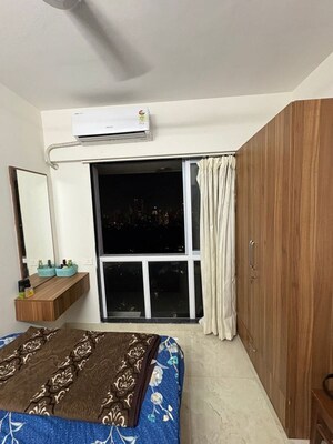  Pg For Rent in Malad East