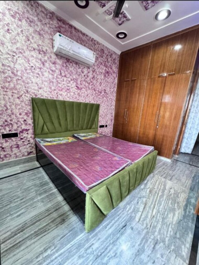 Bedroom, purvanchal-royal-city 4 Bedroom 2250 Sq.Ft. Independent House In Chi V Greater Noida Greater Noida 10168573