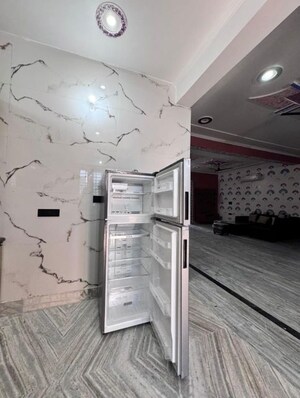 Bathroom in 4 BHK Independent House at Purvanchal Royal City, Chi V Greater Noida – for Rent