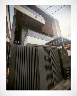 6+ BHK Independent House For Sale in Civil Lines