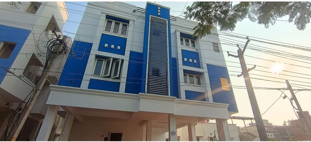 2 BHK Apartment For Sale in DL Pinnacle