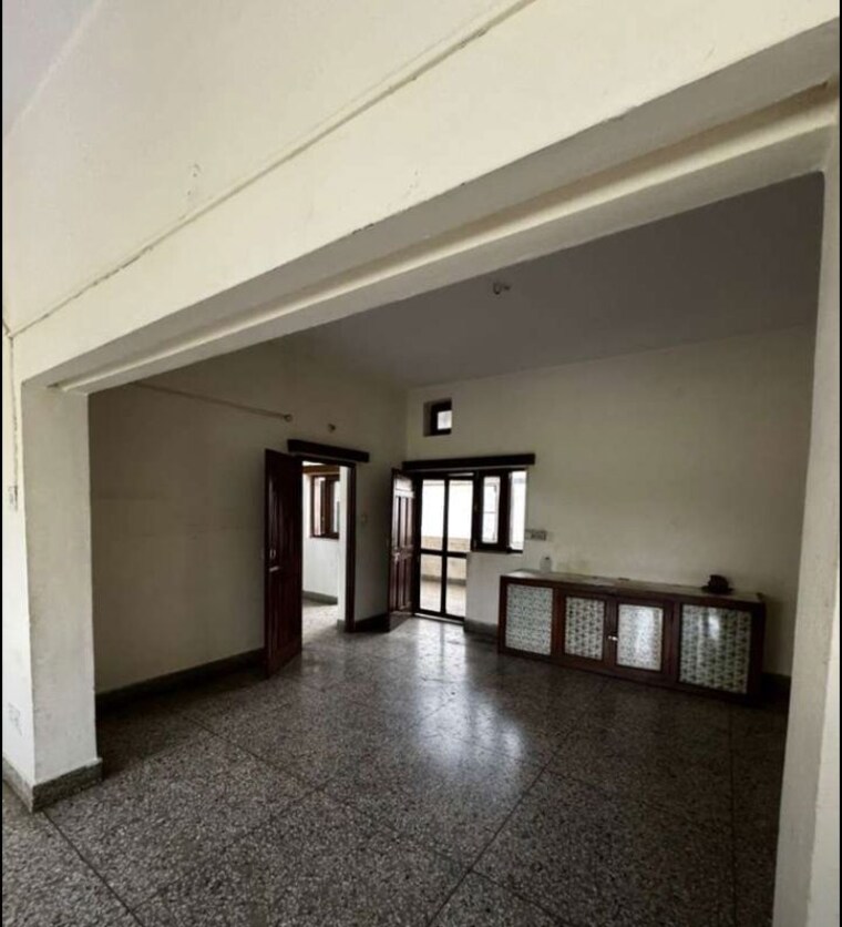 Room, sector 7 2 Bedroom 800 Sq.Ft. Builder Floor In Sector 7 Chandigarh 10168604