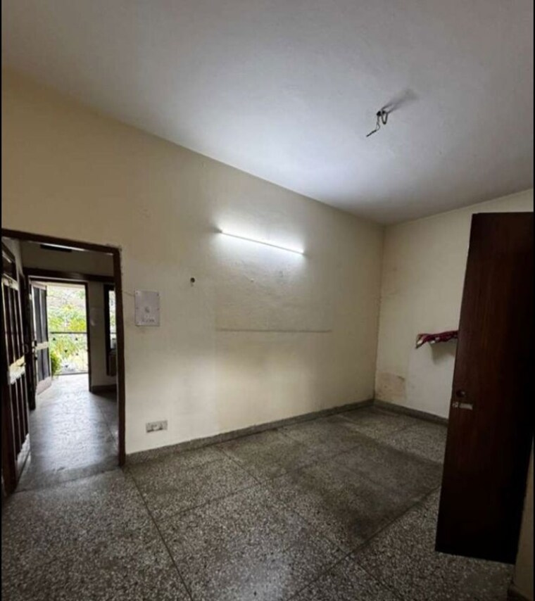 Room, sector 7 2 Bedroom 800 Sq.Ft. Builder Floor In Sector 7 Chandigarh 10168604