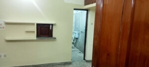 Building Lobby in 3 BHK Builder Floor at Sector 21 – for Rent