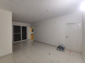 Room in 2 BHK Apartment at Sai Kalyan Ultima, Thanisandra – for Rent