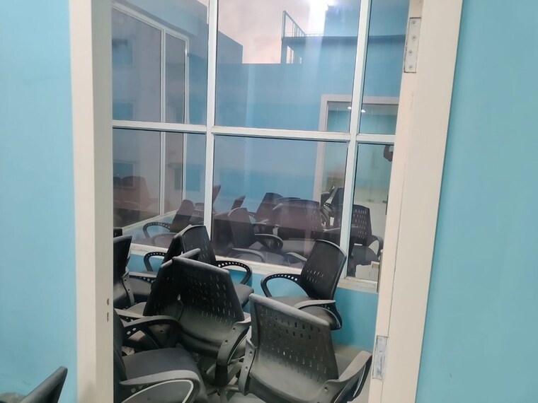 Team Area, sector 132 Commercial Office Space 3000 Sq.Ft. In Sector 132 Noida 10168643