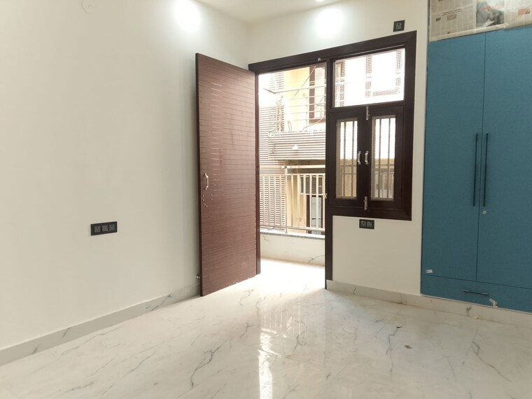 Room, nawada 3 Bedroom 950 Sq.Ft. Builder Floor In Nawada Delhi 10168644