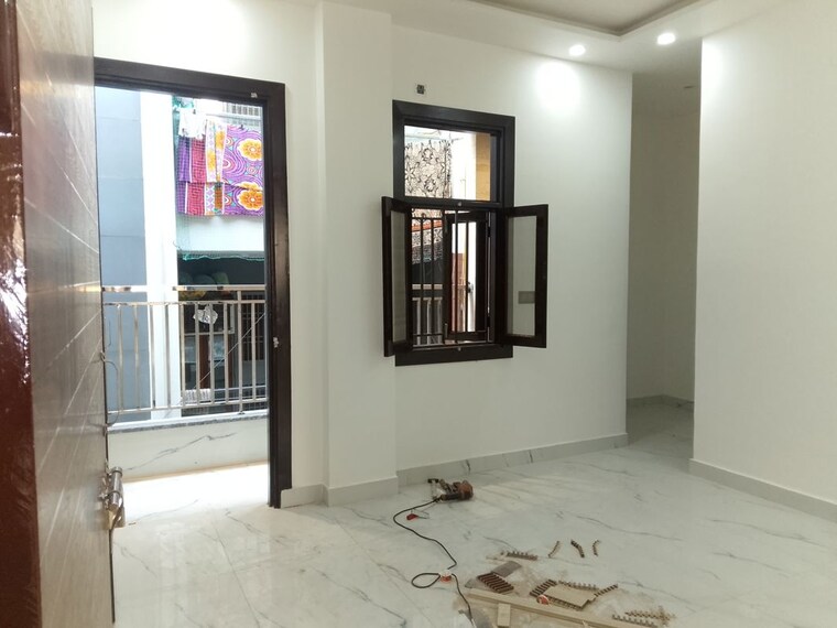 Room, nawada 3 Bedroom 950 Sq.Ft. Builder Floor In Nawada Delhi 10168644