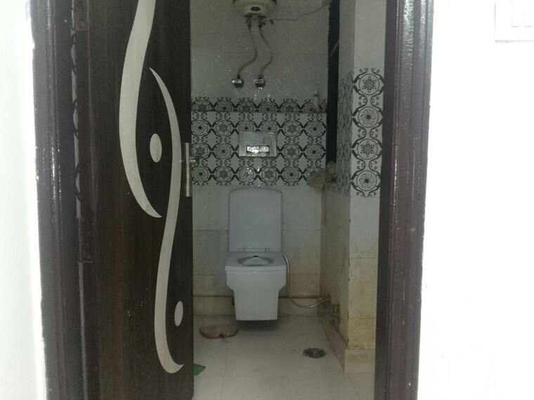 Bathroom, nawada 2 Bedroom 750 Sq.Ft. Builder Floor In Nawada Delhi 10168645