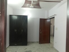 3 BHK + Pooja Room,Servant Room,Extra Room Builder Floor For Rent in Dwarka Mor
